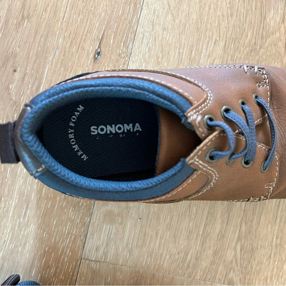 Boys slip‎ on dress shoes Sonoma brand size 2 in good used condition